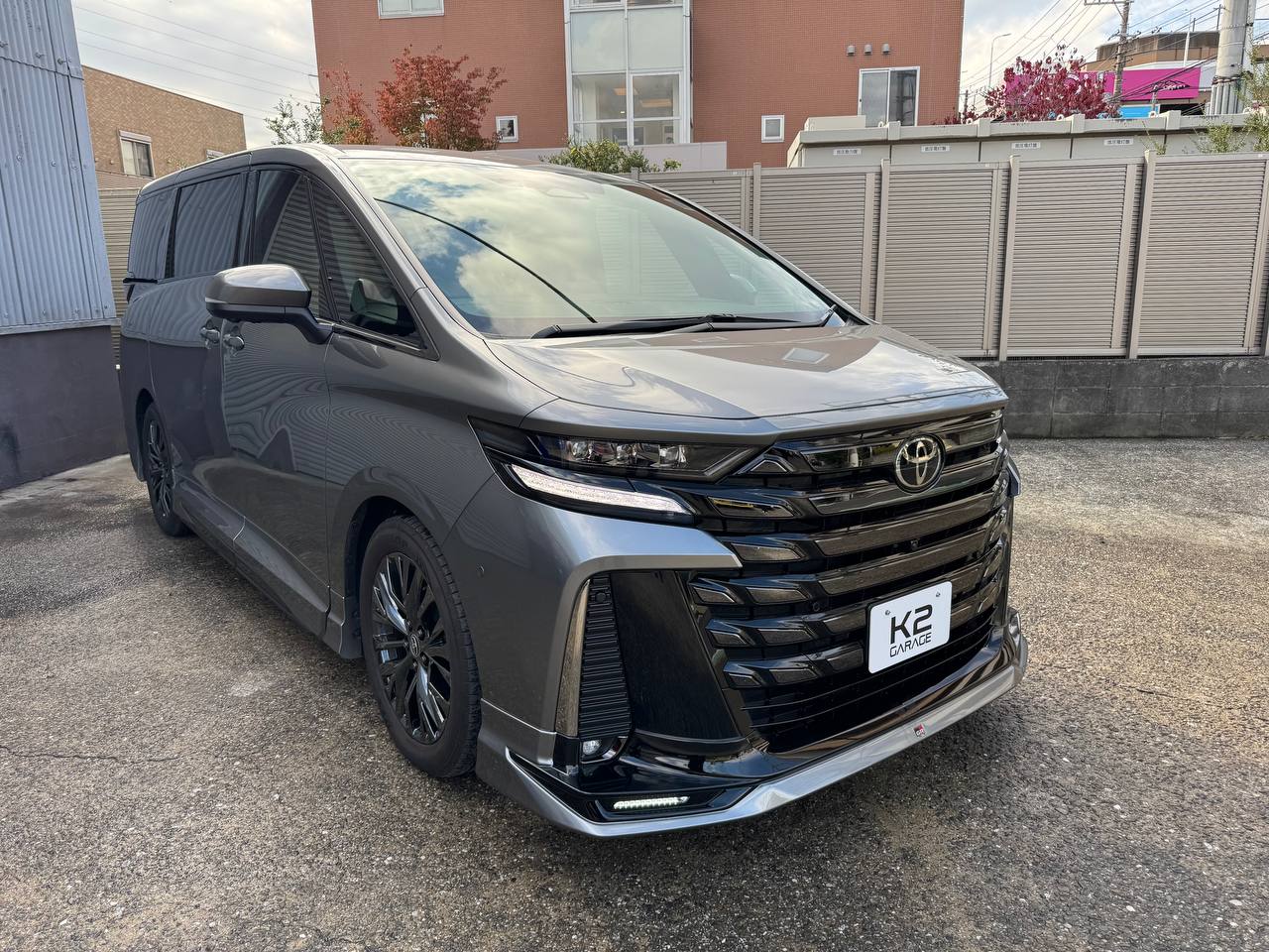 ヴェルファイア Zプレミア GRスポーツカスタム 外観